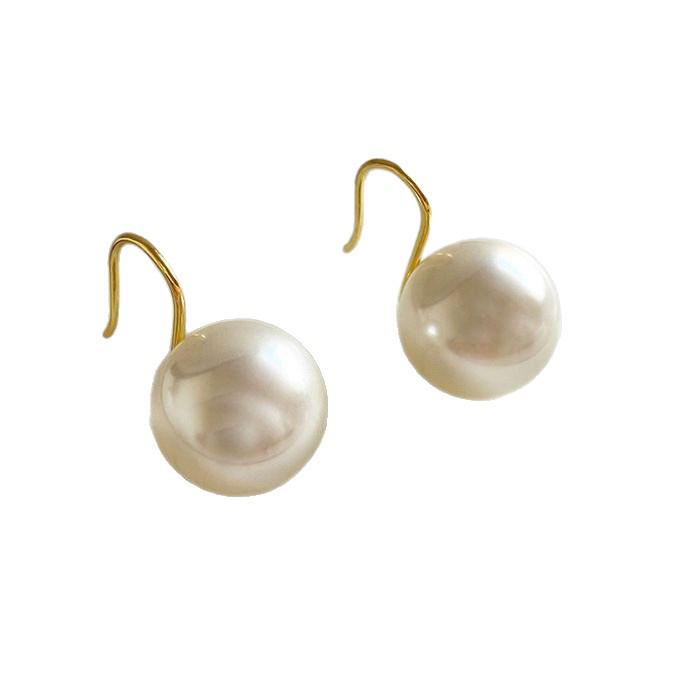 Korean Fashion Cute Pearl Earrings: Sweet, Simple, Ins Style Bread Bead Ear Cuffs for Women