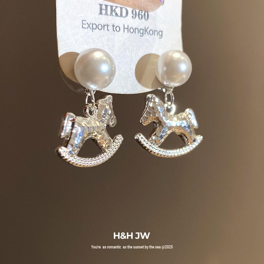 Natal Year Silver Needle Pearl Pony Pendant Earrings New Simple and Fashion Earrings Light Luxury High-end Earrings
