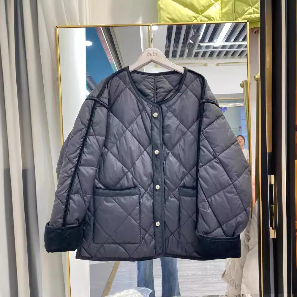 Down Jacket Women's Short Models, New Models In Autumn and Winter, Light and Contrasting Colors, Small Rhombus Edge, Garden Collar, Sweet Coat Tide