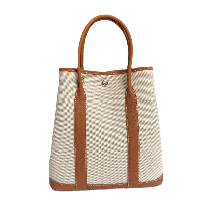 2024 Vertical Garden Tragetasche aus Rindsleder und Canvas: Hand-, Schulter-, Crossbody-, Pendler-, Großraum-