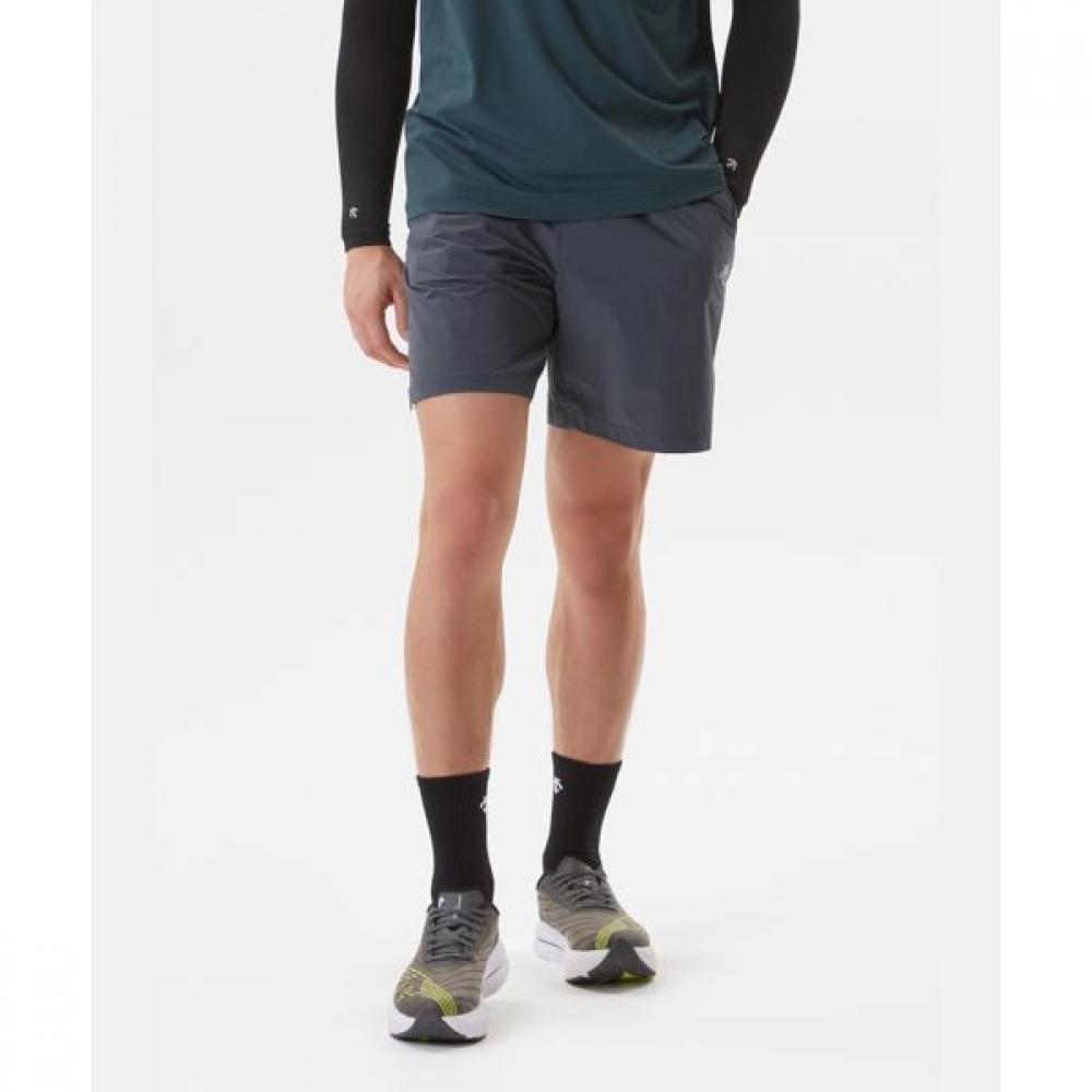 

Descente Running Essentials 4.5 Shorts Dark Grey DGRYDGRY(DARKGREY)/70