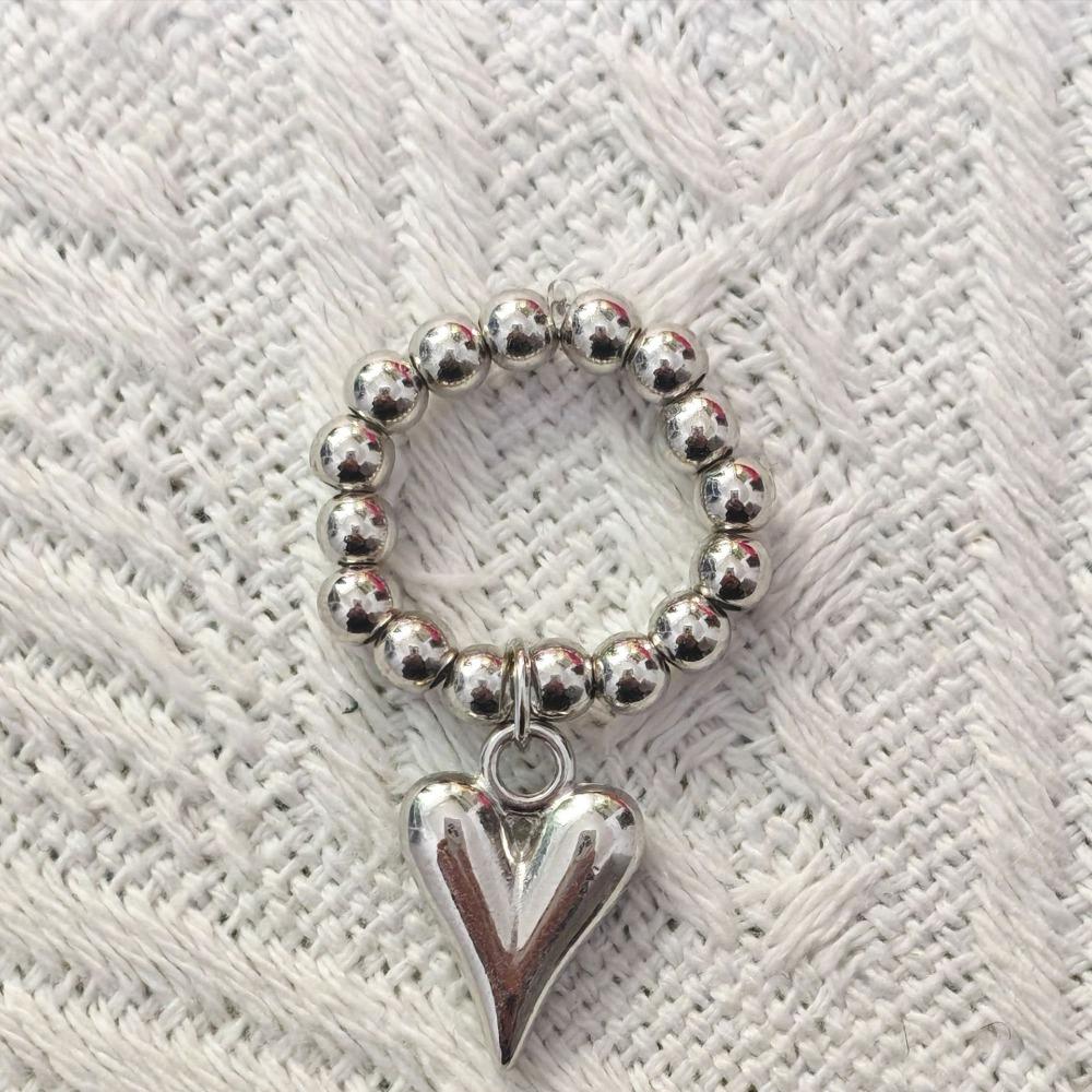 

Creative Metal Heart Elastic Rope String CCB Round Bead Ring Gold Heart Pendant European and American Adjustable Ring Jewelry