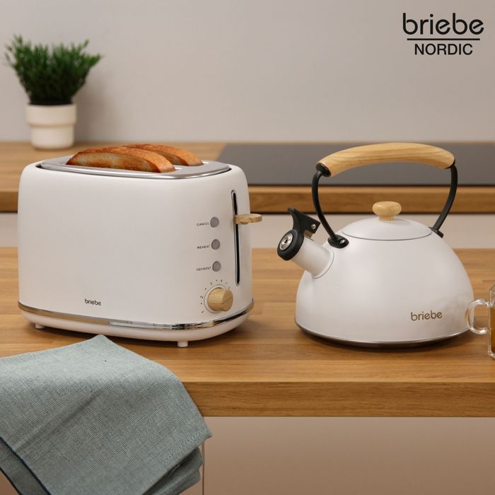 Nordic Ensemble Grille Pain 2 Fentes Larges, Bouilloire Sifflante Induction 2,3L Briebe SKT1177WHT 870W Blanc