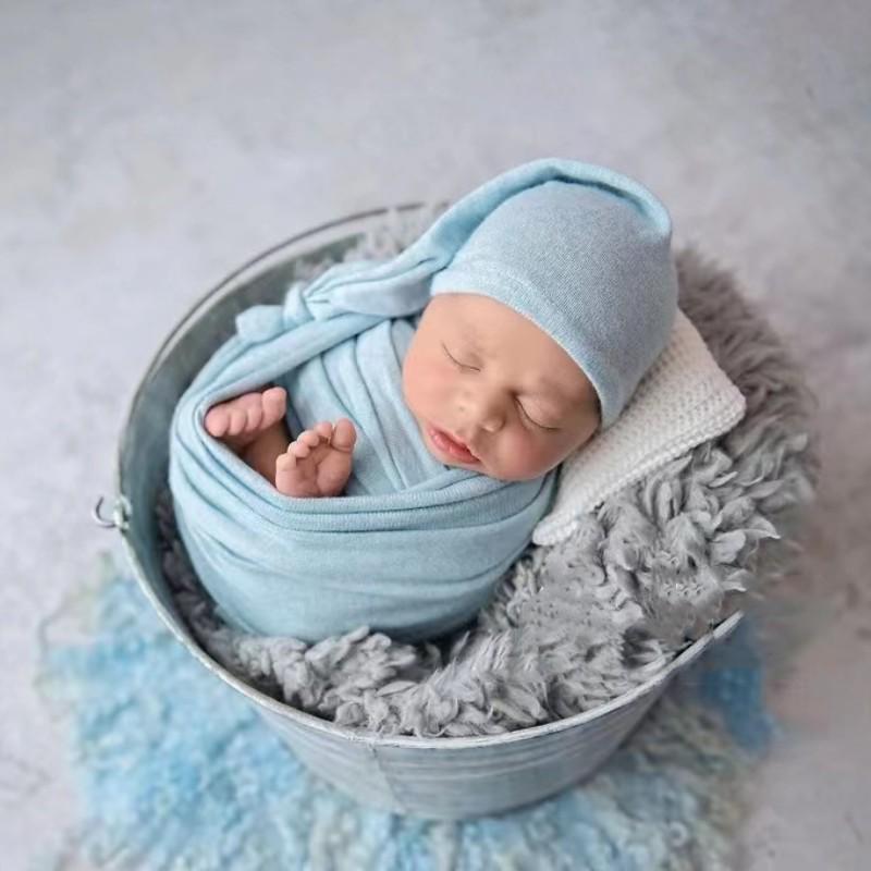 Double-Sided Velvet Baby Wrap for Newborn Photography