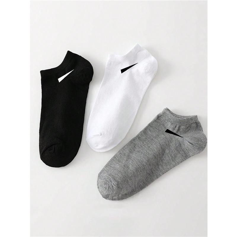 Unisex Summer No-Show Socks: Black, White & Gray Low-Cut Polyester-Cotton Blend