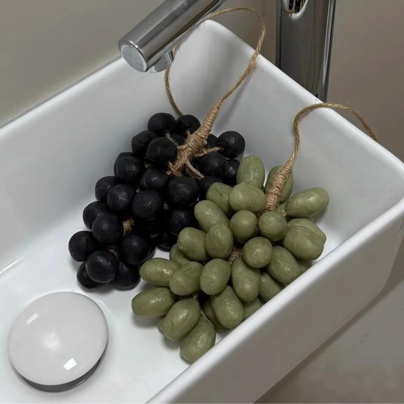 Green Grape Handmade Soap Pendant: Long-lasting Fragrance Souvenir for Bath and Birthday