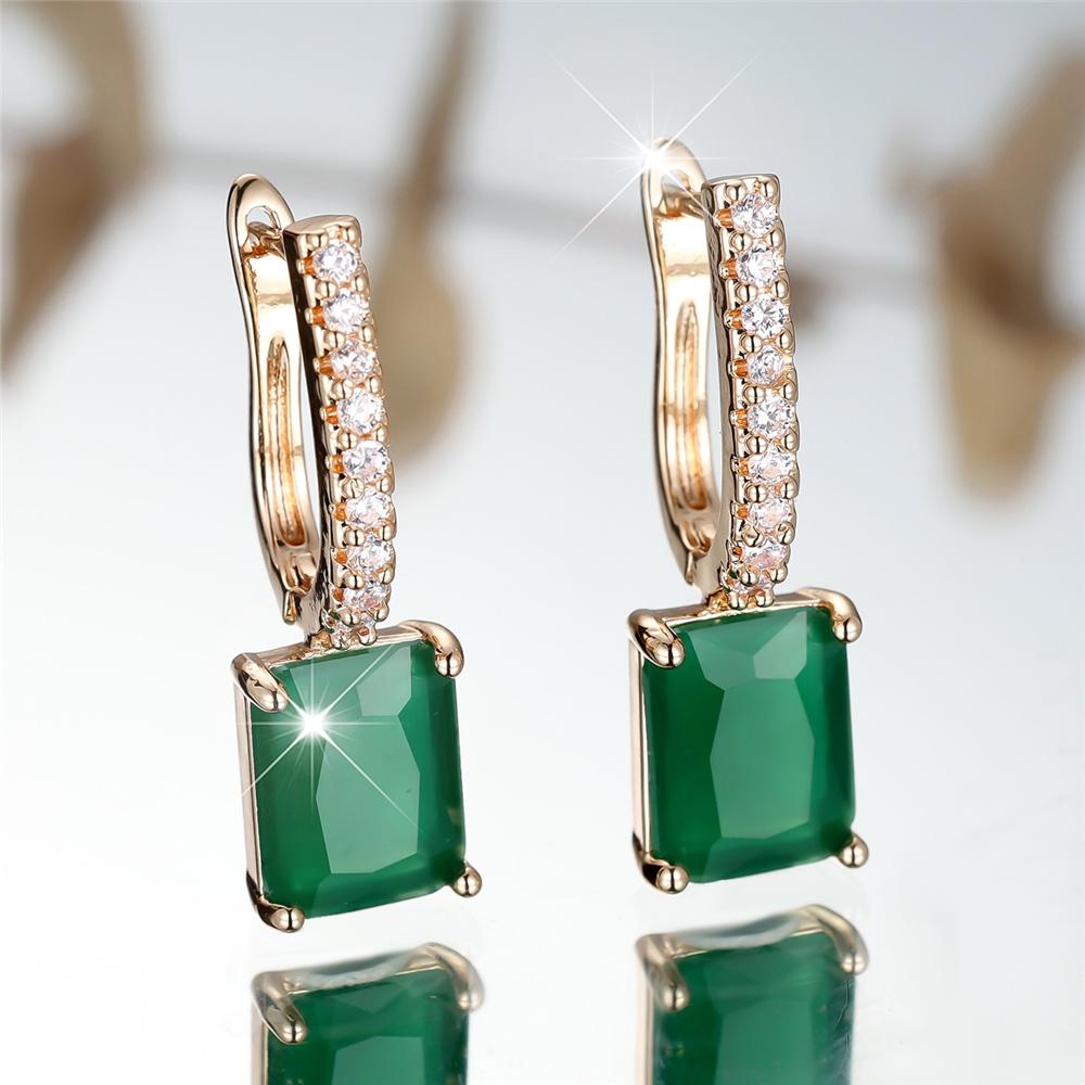 Süße weibliche weiß-grüne Zirkonstein-Creolen Luxuriöser goldfarbener Hochzeitsschmuck für Frauen