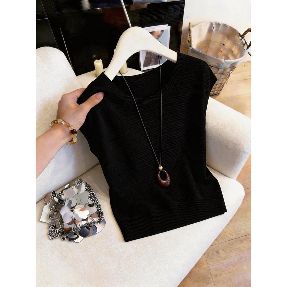 Chic Blue Knit Short-Sleeve Women's T-Shirt - Stylish Summer Top