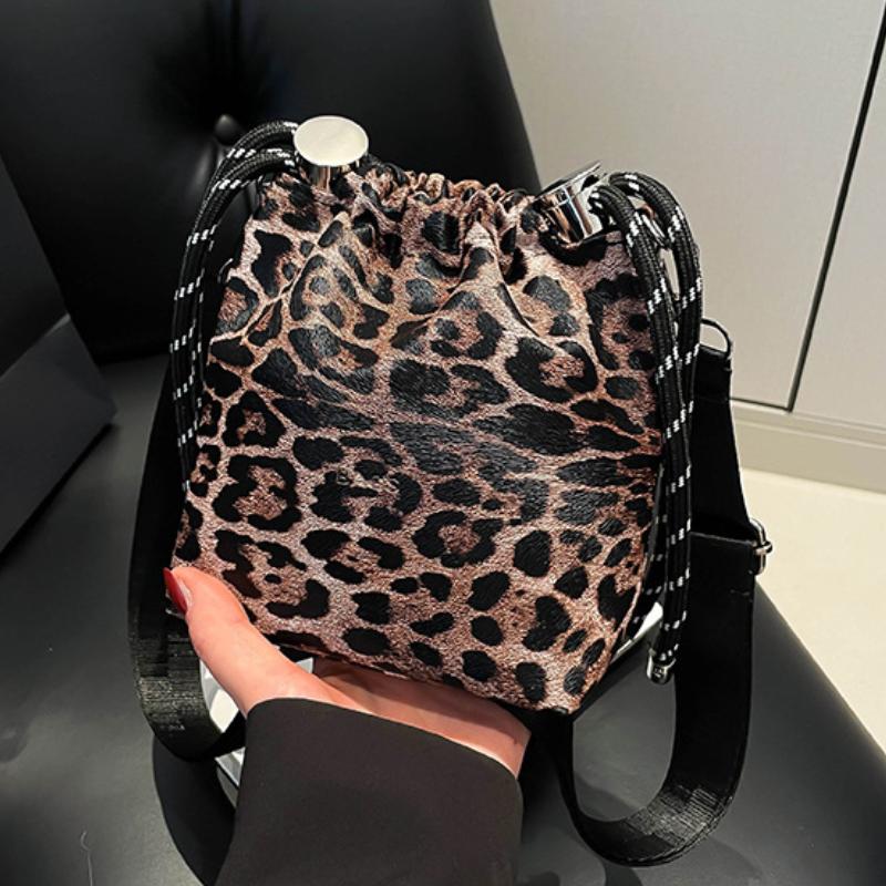 Mini Bag For Women Leopard Leather Bucket Crossbody Bag Small Phone Bag Drawstring Shoulder Bags Wide Strape Female Bolsa Black