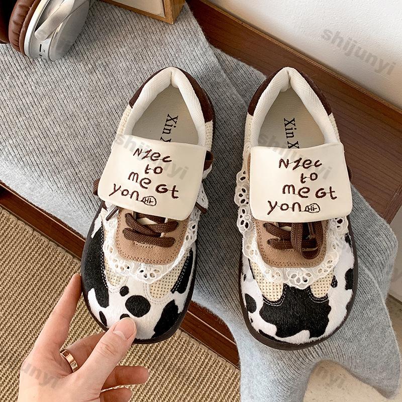 Fashion Women Soft Sole Casual Board Shoes Spring New Design Breathable Sneakers Flat Comfortable Casual Walking Sneakers Zapatos Mujer