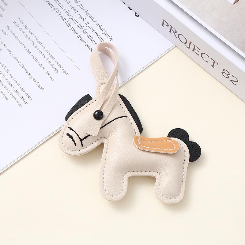 Cartoon Pu Leather Brown Pony Charms Keychain Pendant Women Keyring Cute Animal Bag Hanging Ornament Accessories Decoration Gift