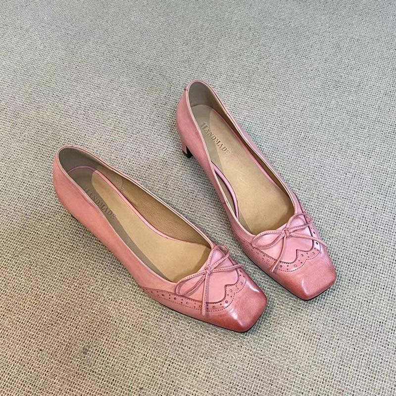 

Ретро Художественные Мягкая Подошва Высокие Каблуки Женские Резные Цветы Индивидуальность Квадратный Носок Повседневная Обувь Толстый Каблук Универсальная Элегантность 39 розовый