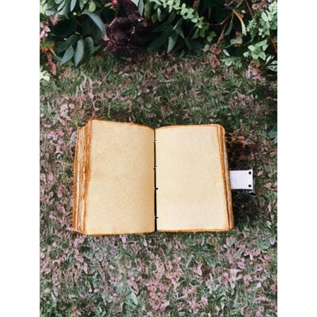 Fox Leather Grimoire Journal: Book of Shadows, Vintage Spell Thick Vintage Notebook for Women, Writers | Deckle Paper Journals for Gift