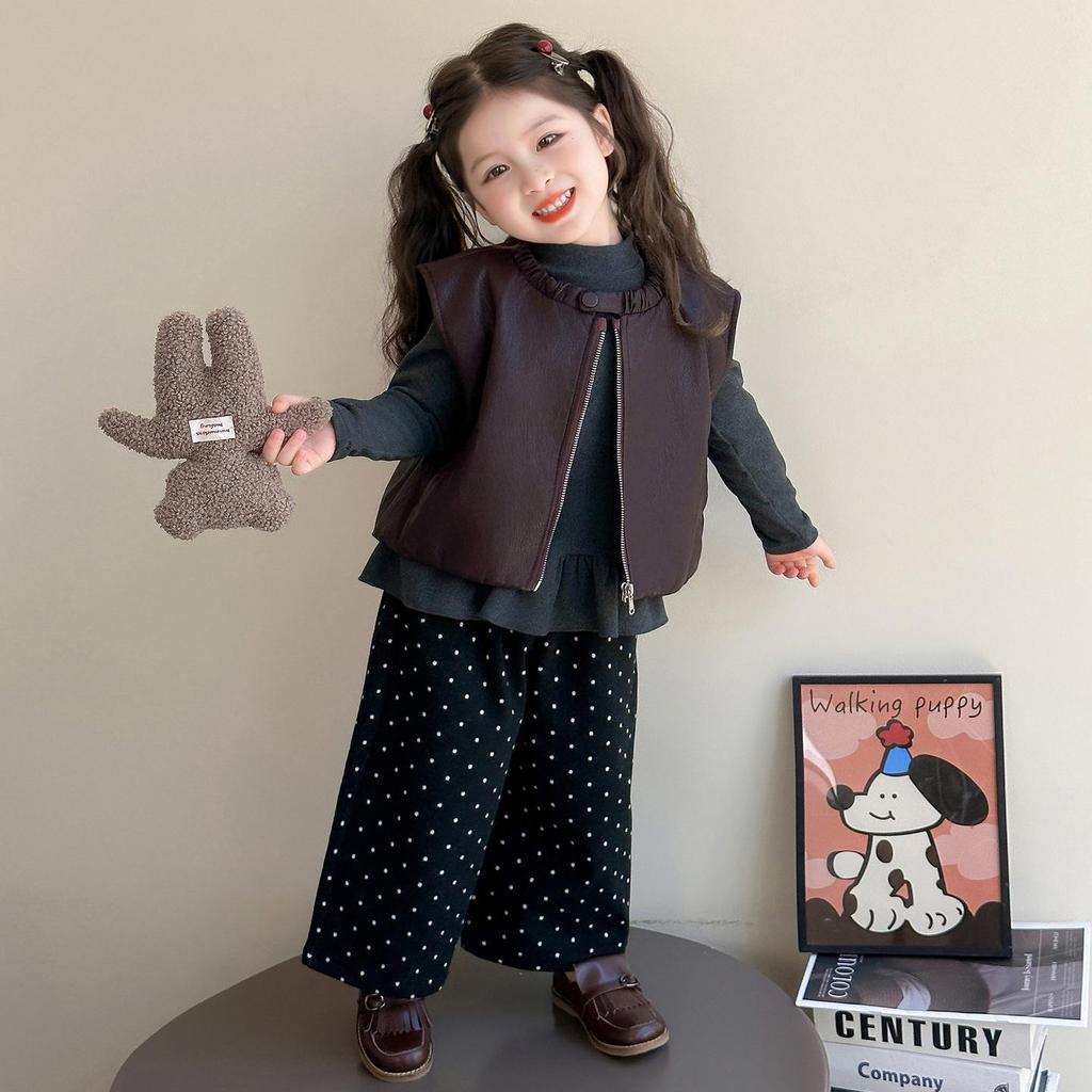 Jesień 2025 Zestaw Mody Dziewczęcej: Zestaw Trzyczęściowy Koszulka Bazowa w Stylu Koreańskim i Skórzana Kamizelka