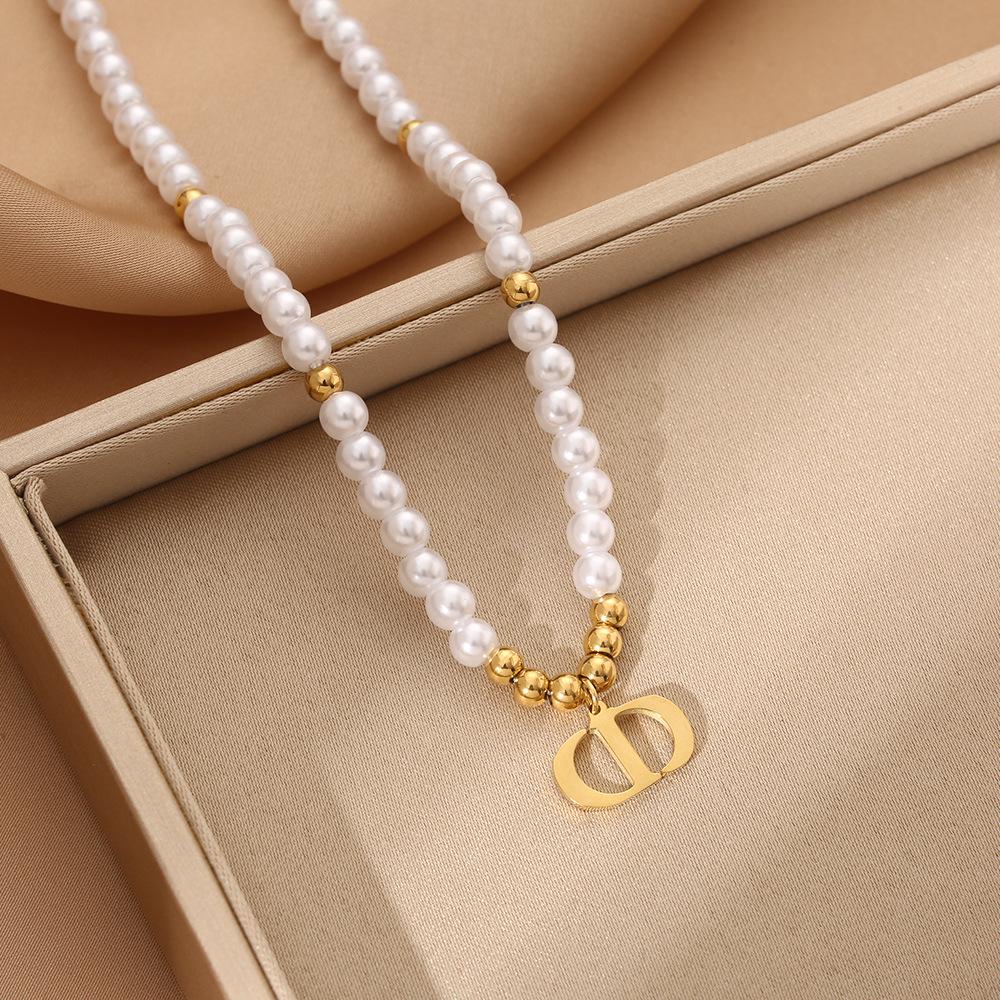 Elegant 18K Plated Titanium Steel Cross Necklace for Women - Light Luxury Clavicle Chain That Resists Fading