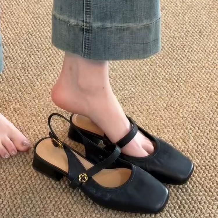 

Sheepskin version~ French camellia one-word with bag head sandals women s summer retro thick heel Mary Jane single shoes 35