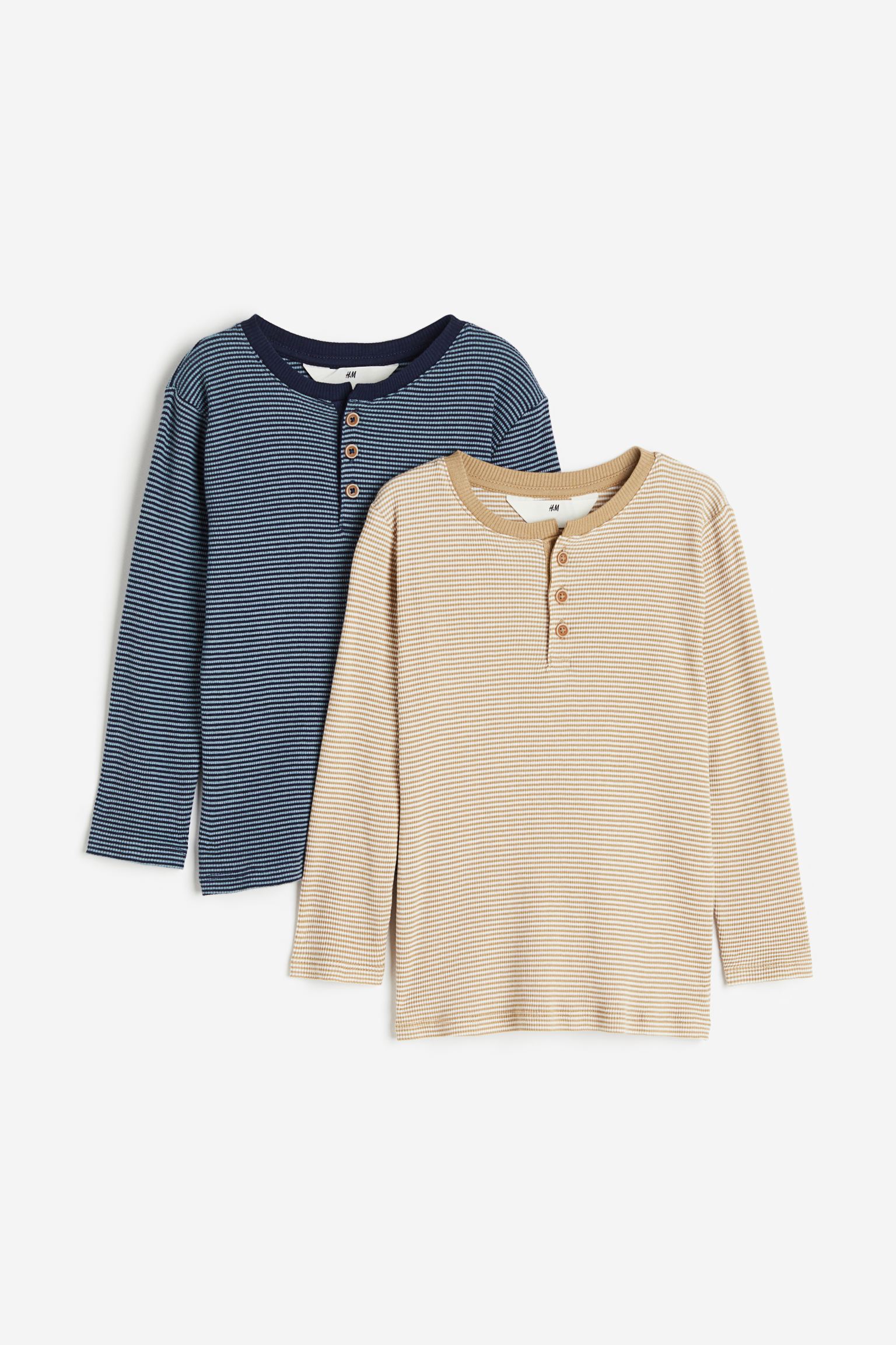 

Комплект из двух топов Henley в рубчик