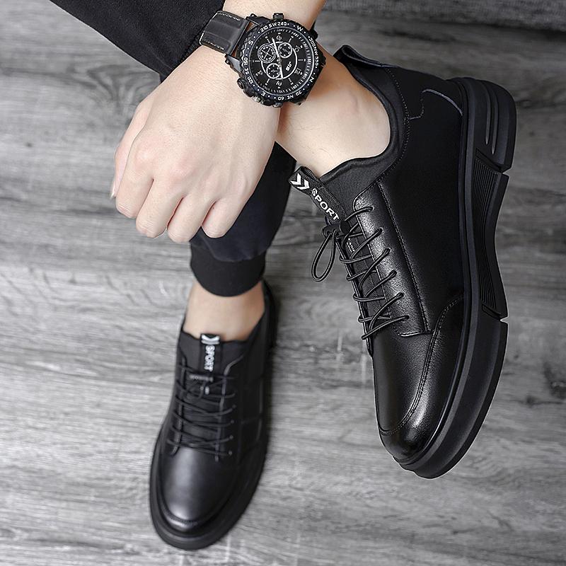 FUQIAO Neue Herren-Sneaker aus echtem Leder mit Absatzschuhen, Schuhe zur Höhenvergrößerung, hohe Schuhe, Einlegesohle 5 cm, Sportschuh