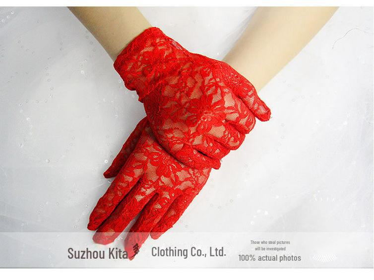 

Тонкие кружевные летние свадебные перчатки — защита от солнца, модель с пятью пальцами, доступны в красном, черном и белом цветах. красный