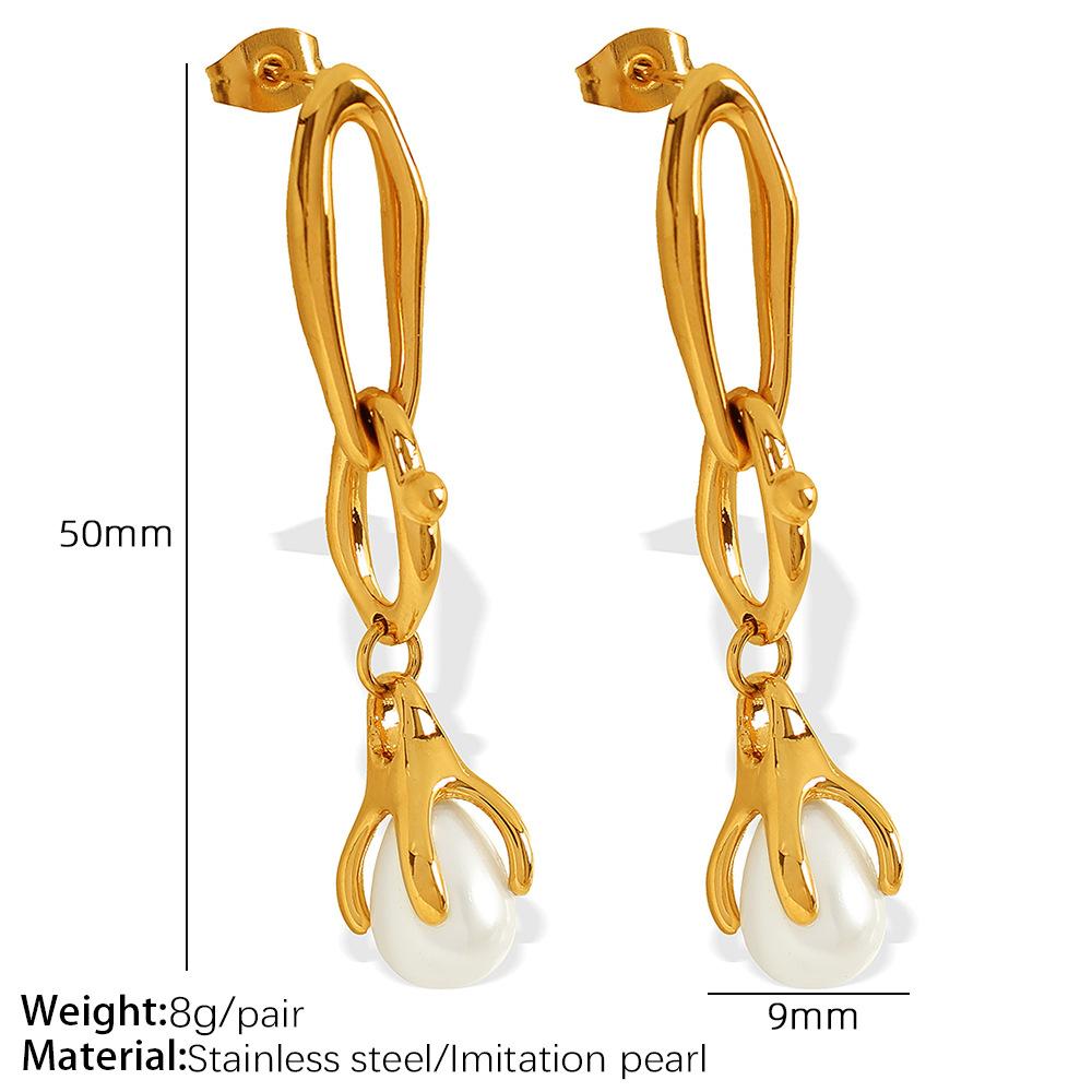

Plated 18K metal texture chain creative grab clip design elegant pearl accessories long women s earrings