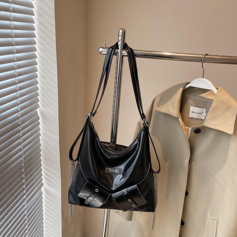 Commuter tote bag women's large-capacity new niche chain single shoulder messenger bag high-end backpack