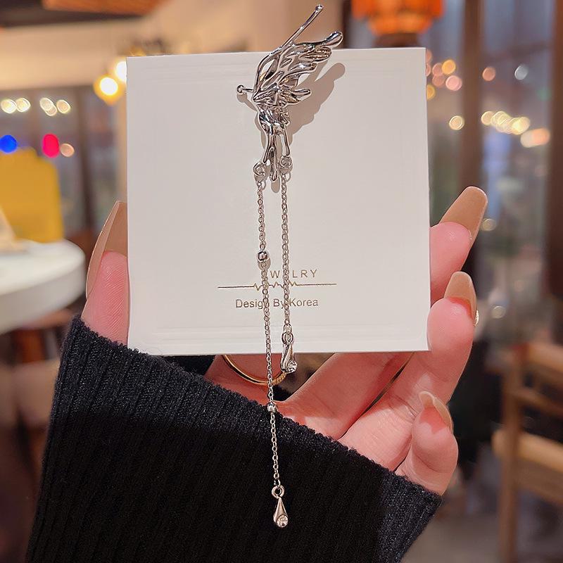 Elegant Butterfly Tassel Ear Bone Clip - No Piercing Needed