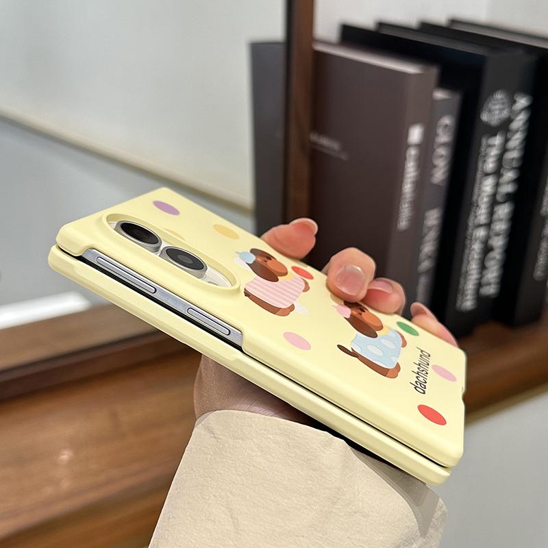 Korean Cute Cartoon Puppy Phone Case For Samsung Z Fold 8 Z Fold8 Cover with Chain Kawaii Hard Cases For Galaxy ZFold8 Funda
