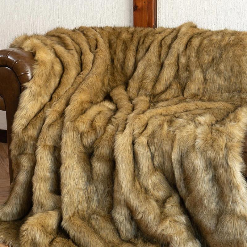 Luxury Fox Fur Throw Blanket Winter Warm Fluffy Soft Blankets Bedspread on the Bed Faux Fur Blanket Plaid Throw for Sofa towel