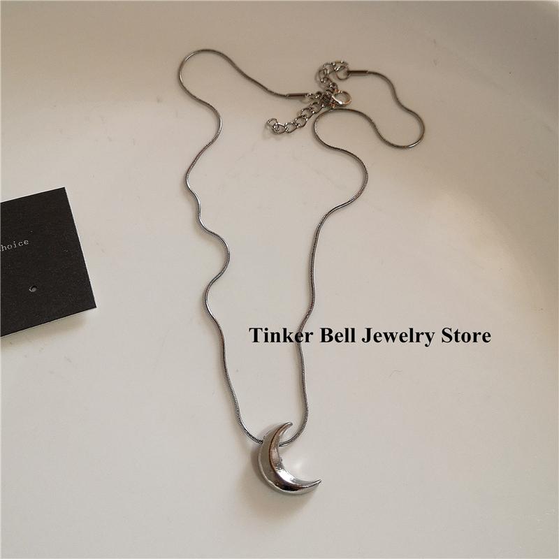 

Vintage Black Heart Star Sun Pendant Punk Silver Color Choker Necklace For Women Men Aesthetic Scene EMO Jewelry Accessories