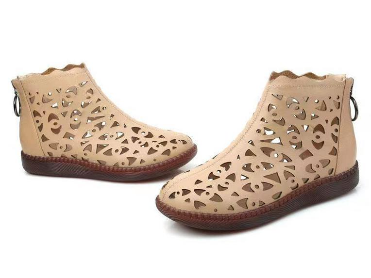 Dámské retro boty s kulatou špičkou, s výřezy a zipem, jaro/léto 2024