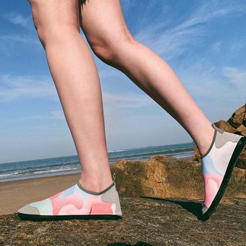 2025 Herren Verdickte Weiche Sohle Rutschfest Schwimmschuhe Tauchen Damen Schnelltrocknend Strandschuhe Tauchschuhe Bachwander-Schuhe