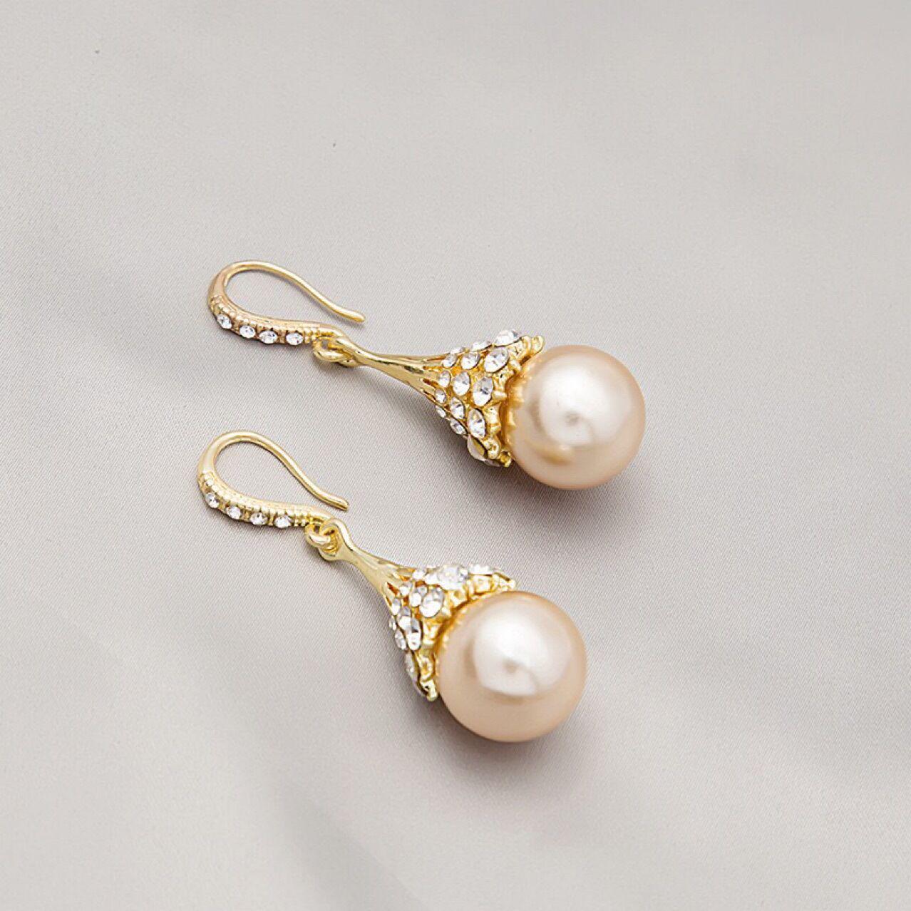 Elegant Korean Pearl Dangle Earrings - Trendy 2021 Hook Style for Internet Celebrities and Socialites