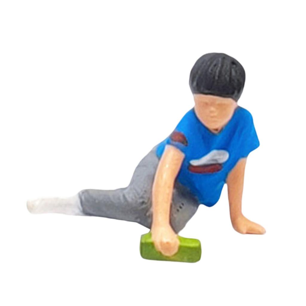 1:64 Boy with A Toy Car Tiny People Model Miniature Painted Figure Crafts for Scenery Landscape