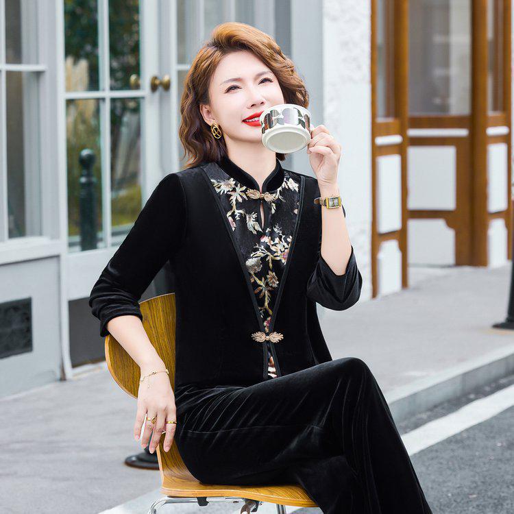 Elegant Chinese Style Embroidered Patchwork Jacket for Women 7XL