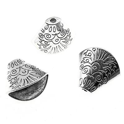 4 pezzi di tappi terminali con nappe a conchiglia, perline, fatti a mano, colore argento antico: WYISYWG 18x19x10mm