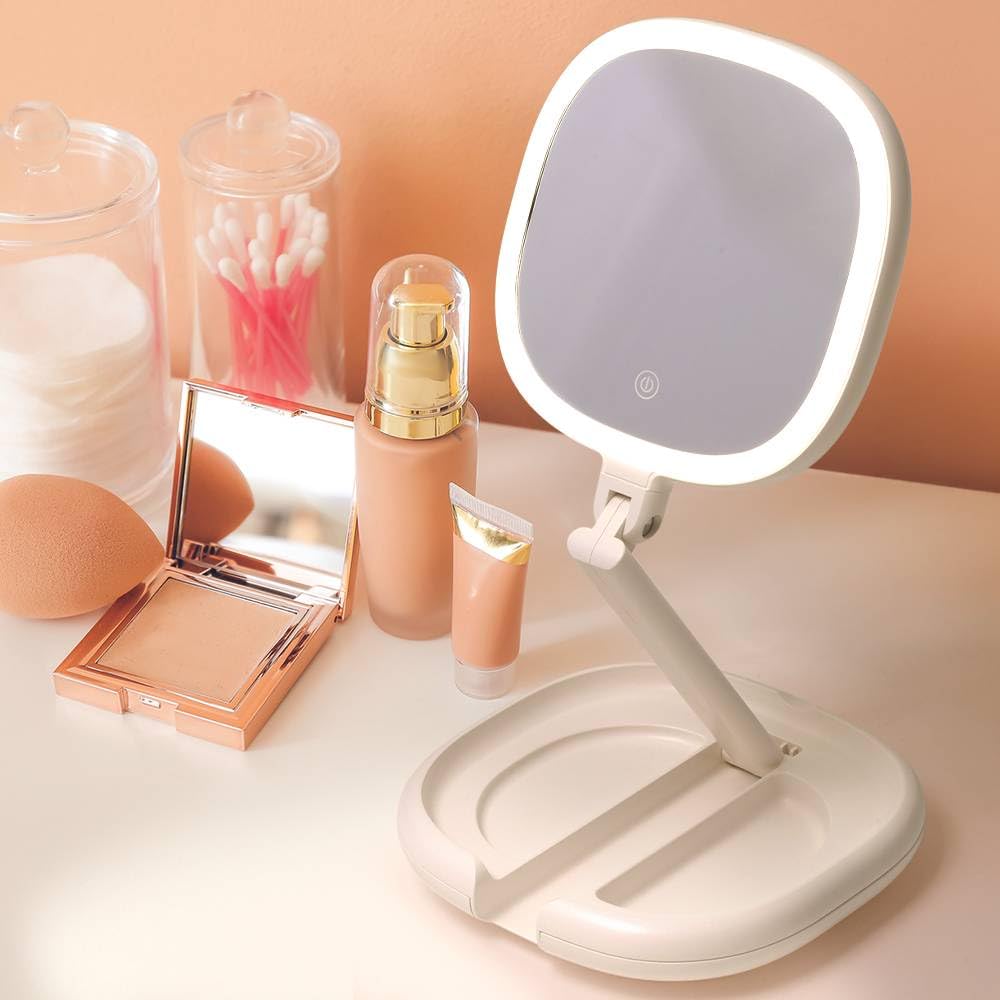 iimono117 Actress Makeup 3 Stepless Adjustable Height and USB Easy LED Japanese Instruction Manual Included Mirror, Portable, Foldable, Lighted,