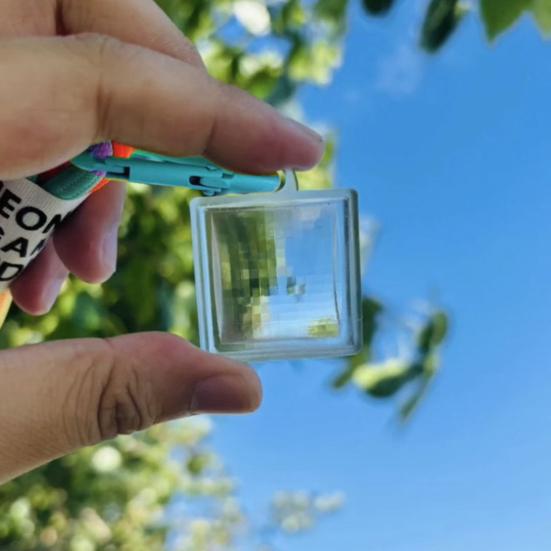 Pixel Lens Keychain Pendant Photography Optical Design Pixel World Photography Tool Easy to Use Pixel Lens Attachment