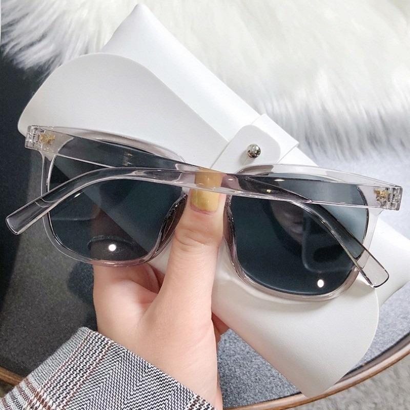 Korean Fashion Round Sunglasses Women Men Retro Style Rice Nails Women Big Frame Wild Shade Eyewear