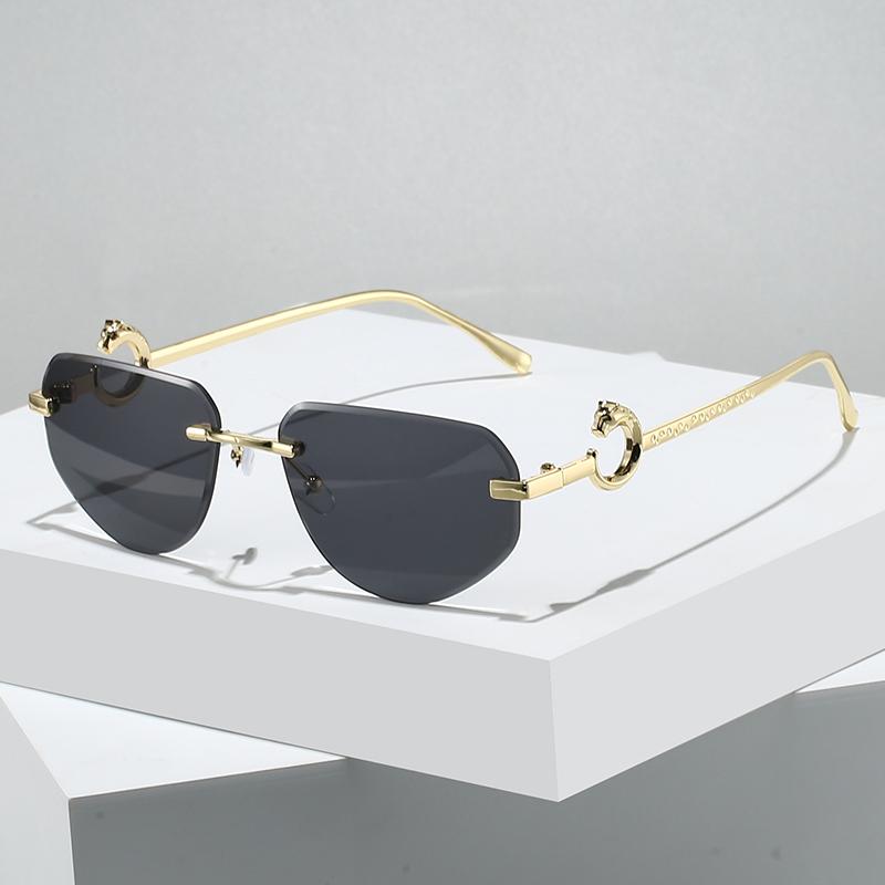 Vintage Rimless Sunglasses  Women Gradient Sunglasses Summer Shades Fashion UV400 Frameless SunGlasses Ladies Eyeglasses