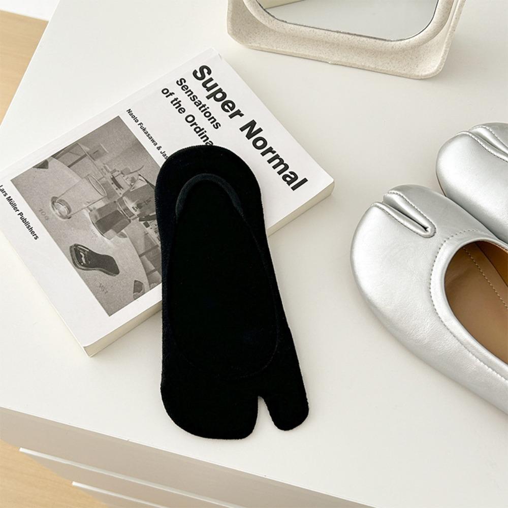 1 Pair Cotton Blend Two Toe Socks Breathable Low Cut Split Toe Liners Seamless Toe Soft Stretch Low Cut Boat Socks Flat Shoes