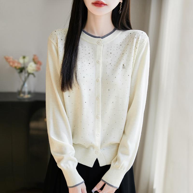 Women's Lightweight 50% Wool 50% Mulberry Silk Cardigan - 4-Season Versatile Knitwear for All-Year Comfort & Style