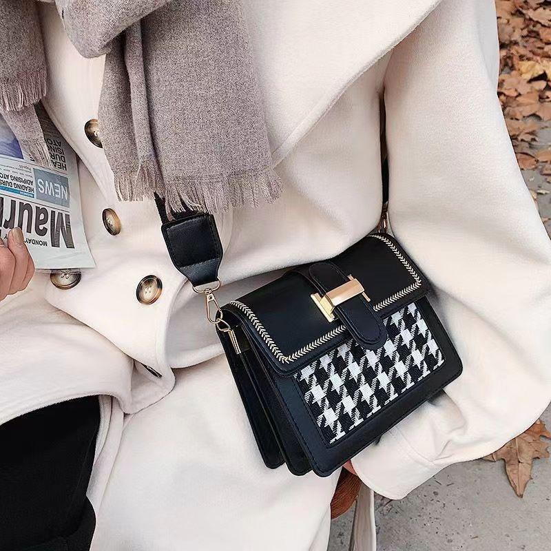 Premium broadband woolen small bag women's bag versatile popular new trendy shoulder versatile messenger small square bag