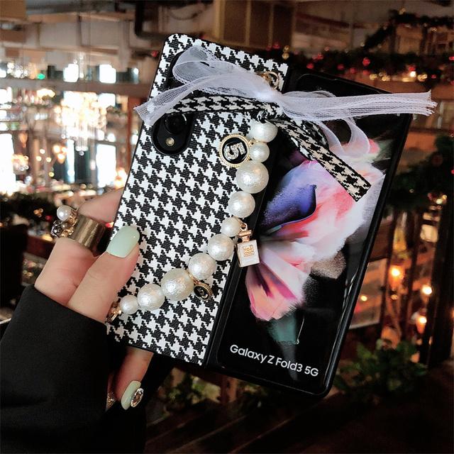 Dámský látkový náramek s mřížkovým vzorem Kryt na telefon Samsung Galaxy Z Fold 3 5g Zfold 4 Houndstooth Potištěné pouzdro Pu Leather Hard