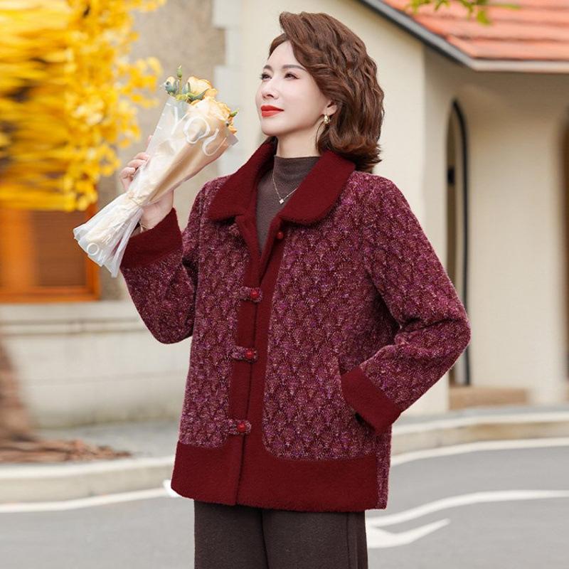 New autumn and winter woolen tops, foreigner sets of clothes, thickened and velvet to keep warm