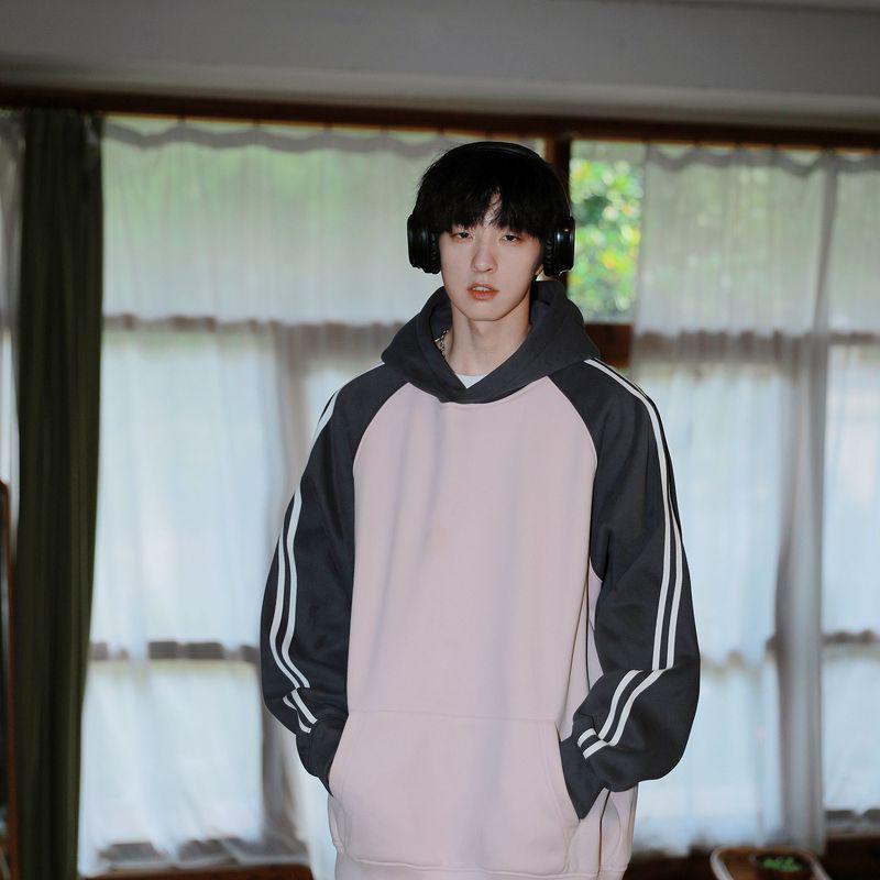 

WASSUPNEST Men s Retro Loose Three-Bar Hoodie S