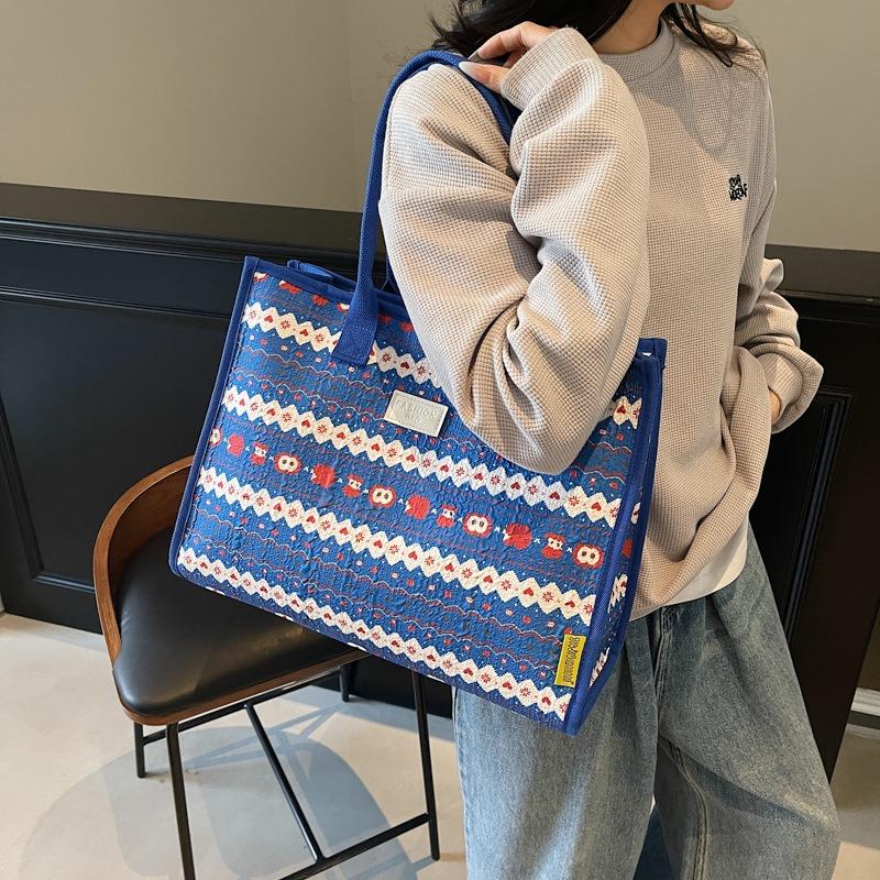 Personalized Large-capacity Handbag Women's New Casual Tote Bag Class Commuter Shoulder Bag