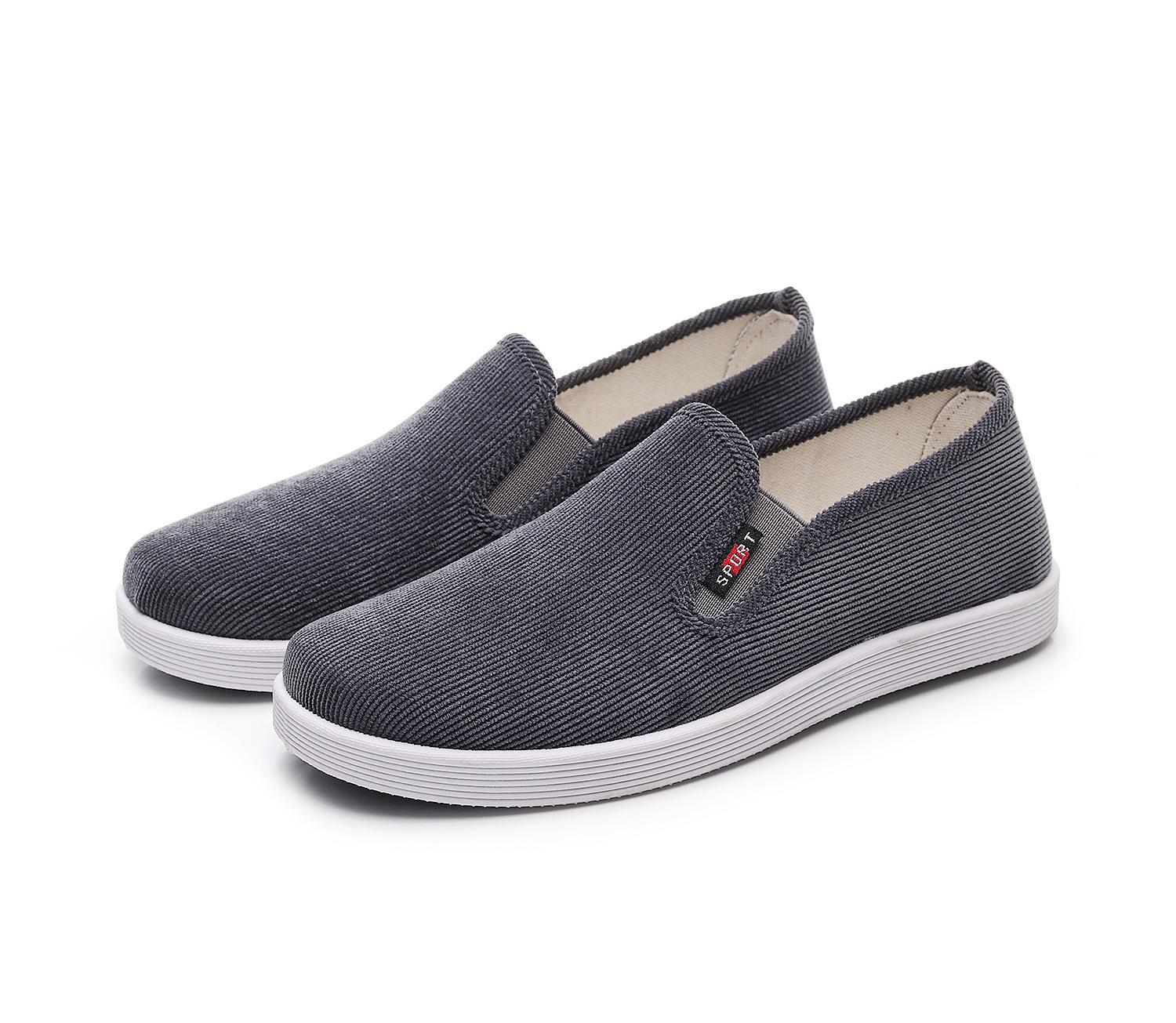 

Старе ******* тканинне взуття на синтетичній підошві 2025 ****** та нове літнє чоловіче дихаюче та зручне, модне універсальне взуття на синтетичній підошві 45 сірий колір