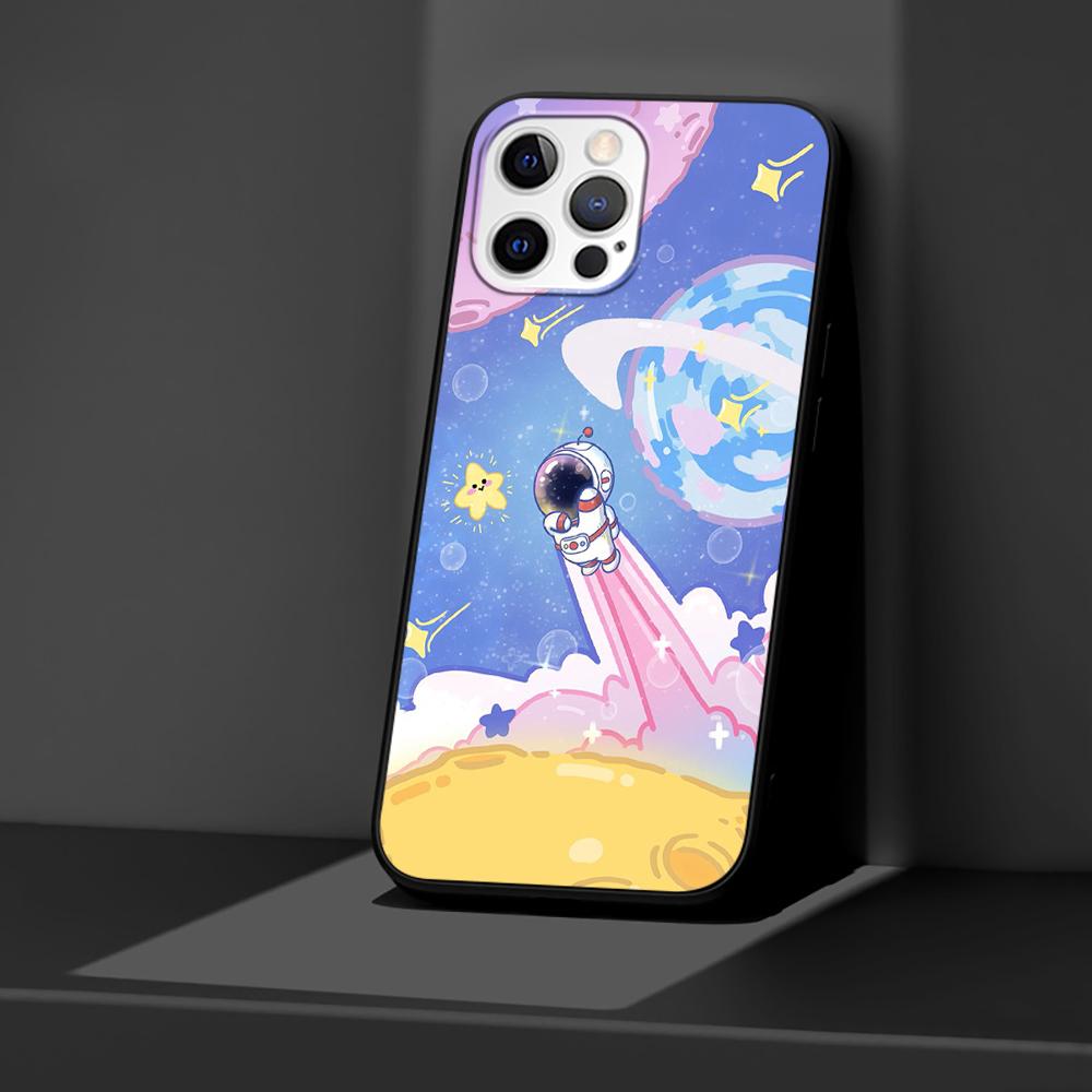 Cartoon Cute Astronaut Case for Apple iPhone 14 11 13 12 Pro Max XR 7 8 + SE 2020 XS 6 6s Plus 5 5s Black Silicone Phone Cover