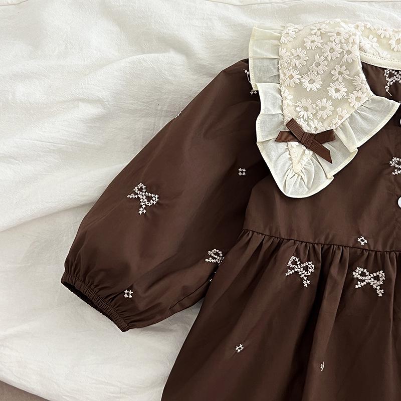 Baby-Krabbelstrampler im koreanischen Stil mit besticktem Kragen - Langarm, Niedrige Vollabdeckung für Frühling/Herbst.