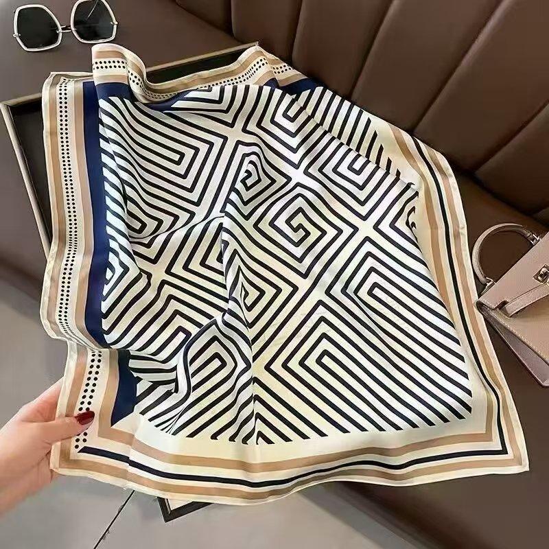 Neuer 70 * 70 cm quadratischer Schal im koreanischen Stil, Seidenschal, Ganzjahres-Sonnenschutzschal, Tasche binden, Stirnband, vielseitig